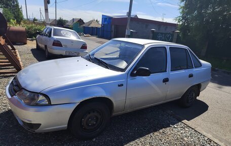 Daewoo Nexia I рестайлинг, 2011 год, 150 000 рублей, 2 фотография