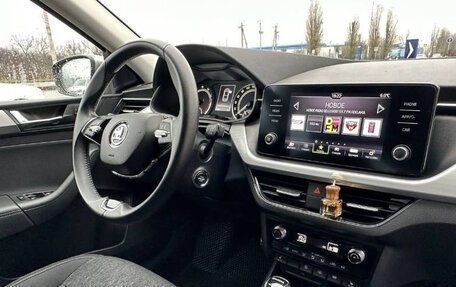 Skoda Rapid II, 2021 год, 1 699 999 рублей, 9 фотография