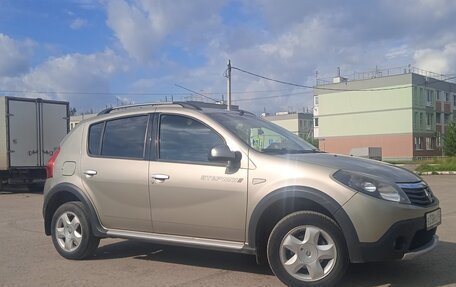 Renault Sandero I, 2011 год, 550 000 рублей, 2 фотография