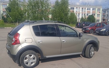 Renault Sandero I, 2011 год, 550 000 рублей, 4 фотография