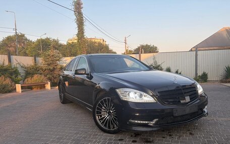 Mercedes-Benz S-Класс, 2011 год, 1 700 000 рублей, 4 фотография