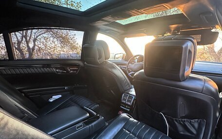 Mercedes-Benz S-Класс, 2011 год, 1 700 000 рублей, 9 фотография