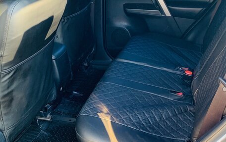 Toyota RAV4, 2019 год, 2 800 000 рублей, 25 фотография