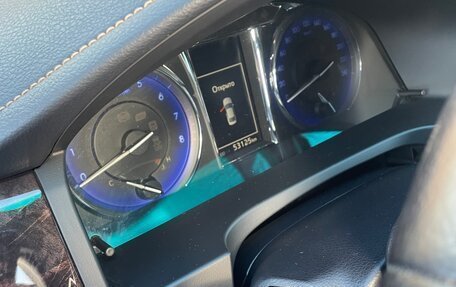 Toyota Camry, 2017 год, 2 620 000 рублей, 8 фотография