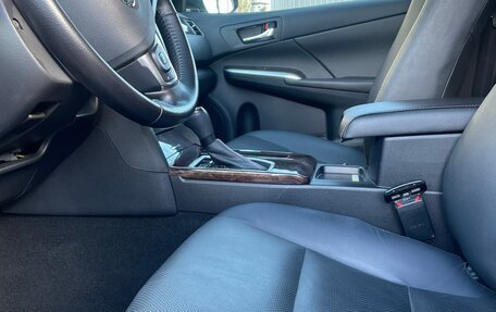 Toyota Camry, 2017 год, 2 620 000 рублей, 9 фотография