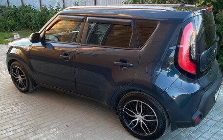 KIA Soul II рестайлинг, 2014 год, 1 170 000 рублей, 3 фотография