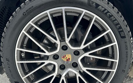 Porsche Cayenne III, 2019 год, 9 000 000 рублей, 11 фотография