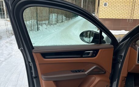 Porsche Cayenne III, 2019 год, 9 000 000 рублей, 13 фотография
