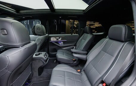 Mercedes-Benz GLS, 2025 год, 17 980 000 рублей, 31 фотография