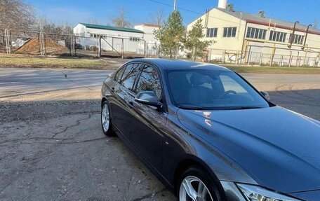 BMW 3 серия, 2018 год, 2 600 000 рублей, 5 фотография