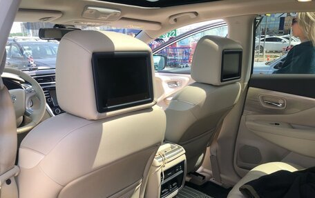 Nissan Murano, 2018 год, 2 800 000 рублей, 4 фотография