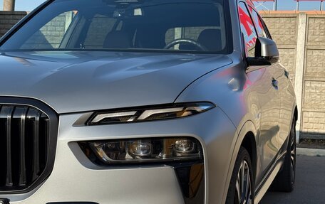 BMW X7, 2023 год, 15 000 000 рублей, 2 фотография