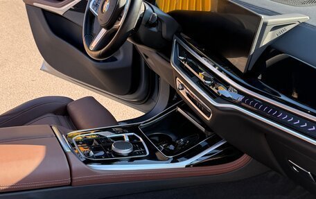 BMW X7, 2023 год, 15 000 000 рублей, 6 фотография
