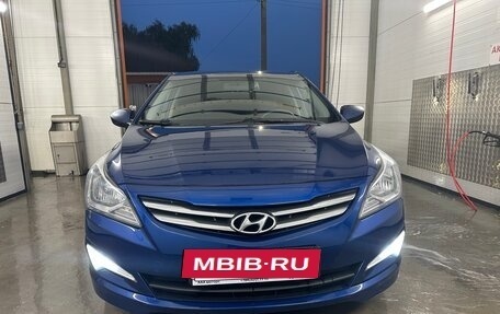 Hyundai Solaris II рестайлинг, 2015 год, 1 080 000 рублей, 7 фотография
