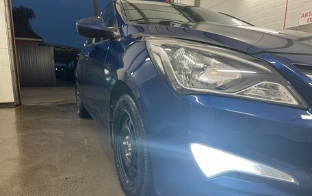 Hyundai Solaris II рестайлинг, 2015 год, 1 080 000 рублей, 20 фотография