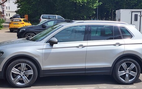 Volkswagen Tiguan II, 2017 год, 2 400 000 рублей, 4 фотография
