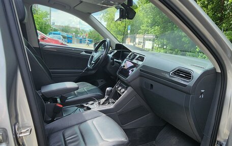 Volkswagen Tiguan II, 2017 год, 2 400 000 рублей, 8 фотография