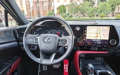 Lexus NX, 2022 год, 5 500 000 рублей, 13 фотография