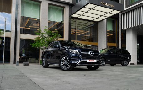 Mercedes-Benz GLE, 2015 год, 3 400 000 рублей, 2 фотография