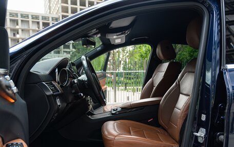 Mercedes-Benz GLE, 2015 год, 3 400 000 рублей, 28 фотография