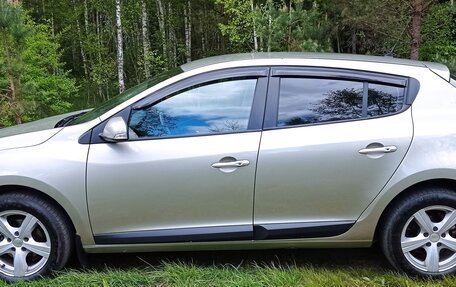 Renault Megane III, 2015 год, 810 000 рублей, 2 фотография