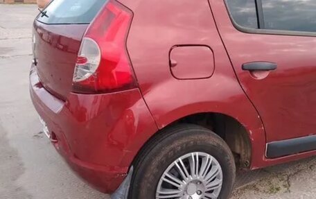 Renault Sandero II рестайлинг, 2013 год, 310 000 рублей, 13 фотография