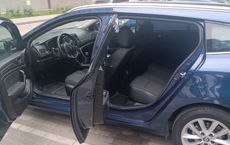 Renault Megane IV, 2018 год, 1 560 000 рублей, 3 фотография