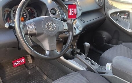 Toyota RAV4, 2009 год, 1 600 000 рублей, 6 фотография