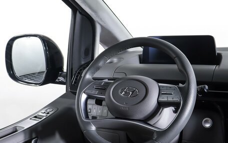 Hyundai Staria, 2022 год, 4 990 000 рублей, 18 фотография