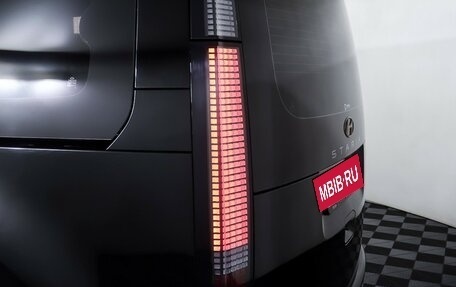 Hyundai Staria, 2022 год, 4 990 000 рублей, 32 фотография