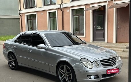 Mercedes-Benz E-Класс, 2008 год, 1 050 000 рублей, 1 фотография