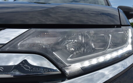 Mitsubishi Outlander III рестайлинг 3, 2015 год, 1 890 000 рублей, 14 фотография
