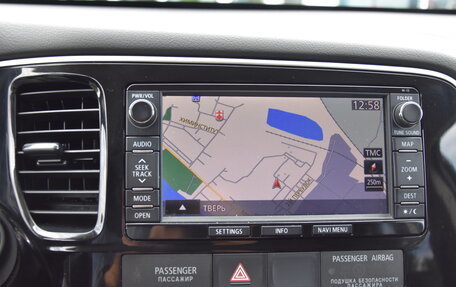 Mitsubishi Outlander III рестайлинг 3, 2015 год, 1 890 000 рублей, 23 фотография