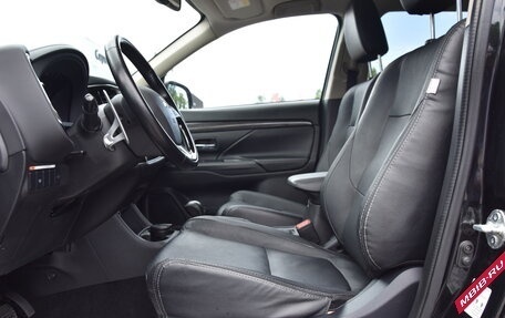 Mitsubishi Outlander III рестайлинг 3, 2015 год, 1 890 000 рублей, 21 фотография