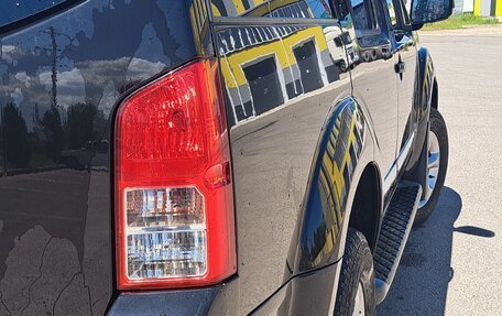 Nissan Pathfinder, 2011 год, 1 370 000 рублей, 13 фотография