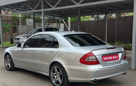 Mercedes-Benz E-Класс, 2008 год, 1 050 000 рублей, 5 фотография