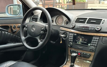 Mercedes-Benz E-Класс, 2008 год, 1 050 000 рублей, 10 фотография