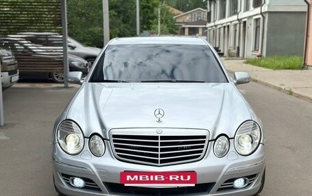 Mercedes-Benz E-Класс, 2008 год, 1 050 000 рублей, 3 фотография