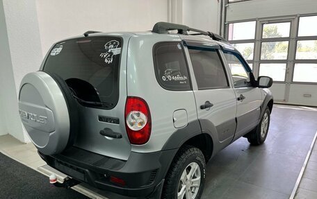 Chevrolet Niva I рестайлинг, 2011 год, 530 000 рублей, 6 фотография