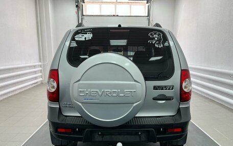 Chevrolet Niva I рестайлинг, 2011 год, 530 000 рублей, 5 фотография