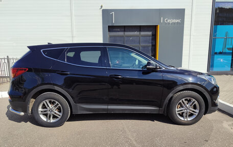 Hyundai Santa Fe III рестайлинг, 2017 год, 1 999 000 рублей, 8 фотография