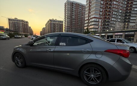 Hyundai Avante, 2011 год, 1 300 000 рублей, 3 фотография