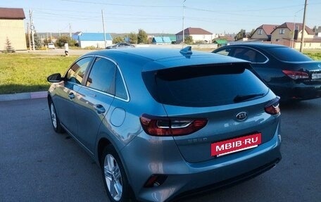 KIA cee'd III, 2021 год, 850 000 рублей, 3 фотография
