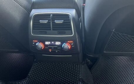 Audi A6, 2012 год, 1 400 000 рублей, 17 фотография