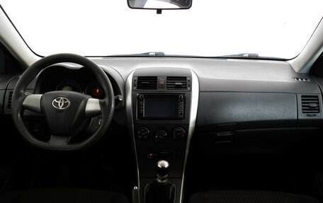 Toyota Corolla, 2012 год, 899 000 рублей, 10 фотография
