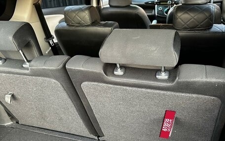 Toyota Wish II, 2009 год, 1 250 000 рублей, 14 фотография
