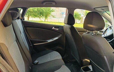 Hyundai Solaris II рестайлинг, 2012 год, 850 000 рублей, 7 фотография