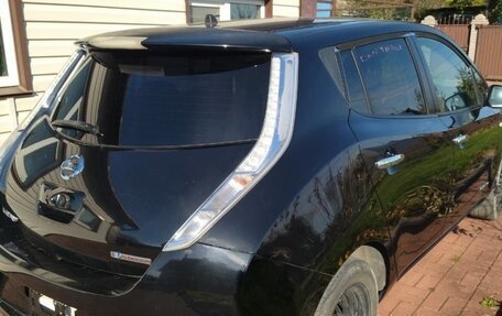 Nissan Leaf I, 2013 год, 600 000 рублей, 2 фотография