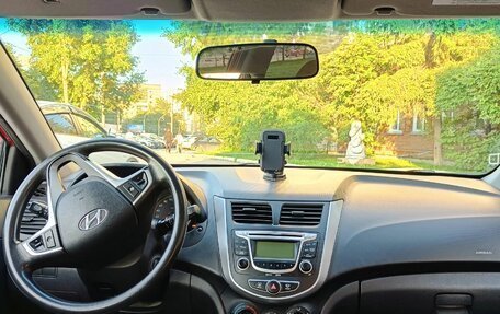 Hyundai Solaris II рестайлинг, 2012 год, 850 000 рублей, 8 фотография