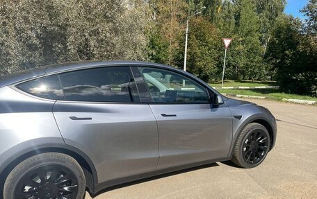 Tesla Model Y I, 2024 год, 8 190 000 рублей, 4 фотография